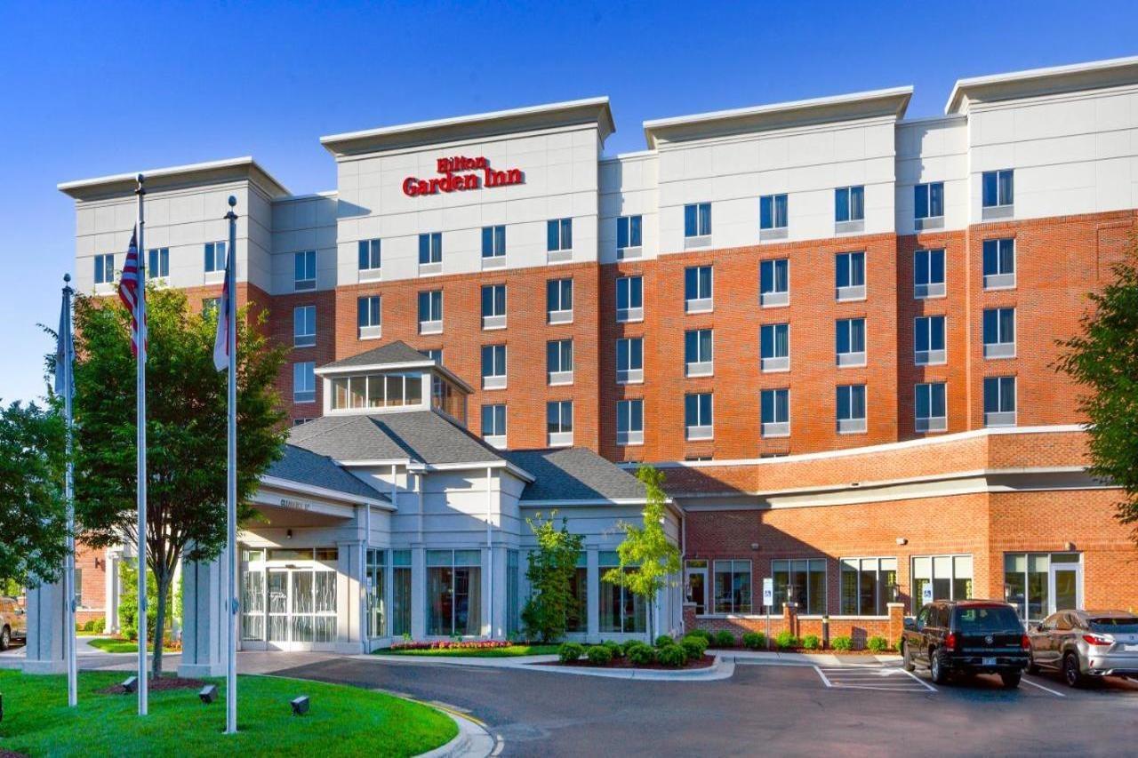 Hilton Garden Inn Raleigh Cary Exterior photo